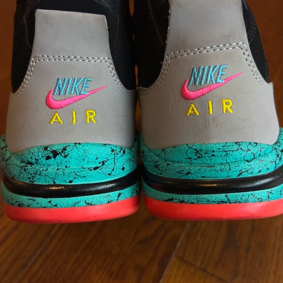 NIKE AIR COMMAND FORCE 'SPURS' Size 8 - Picture 4 of 9